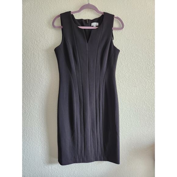 Calvin Klein Women's Sheath Sleeveless Deep V-Neck Dress 8 - Picture 1 of 7